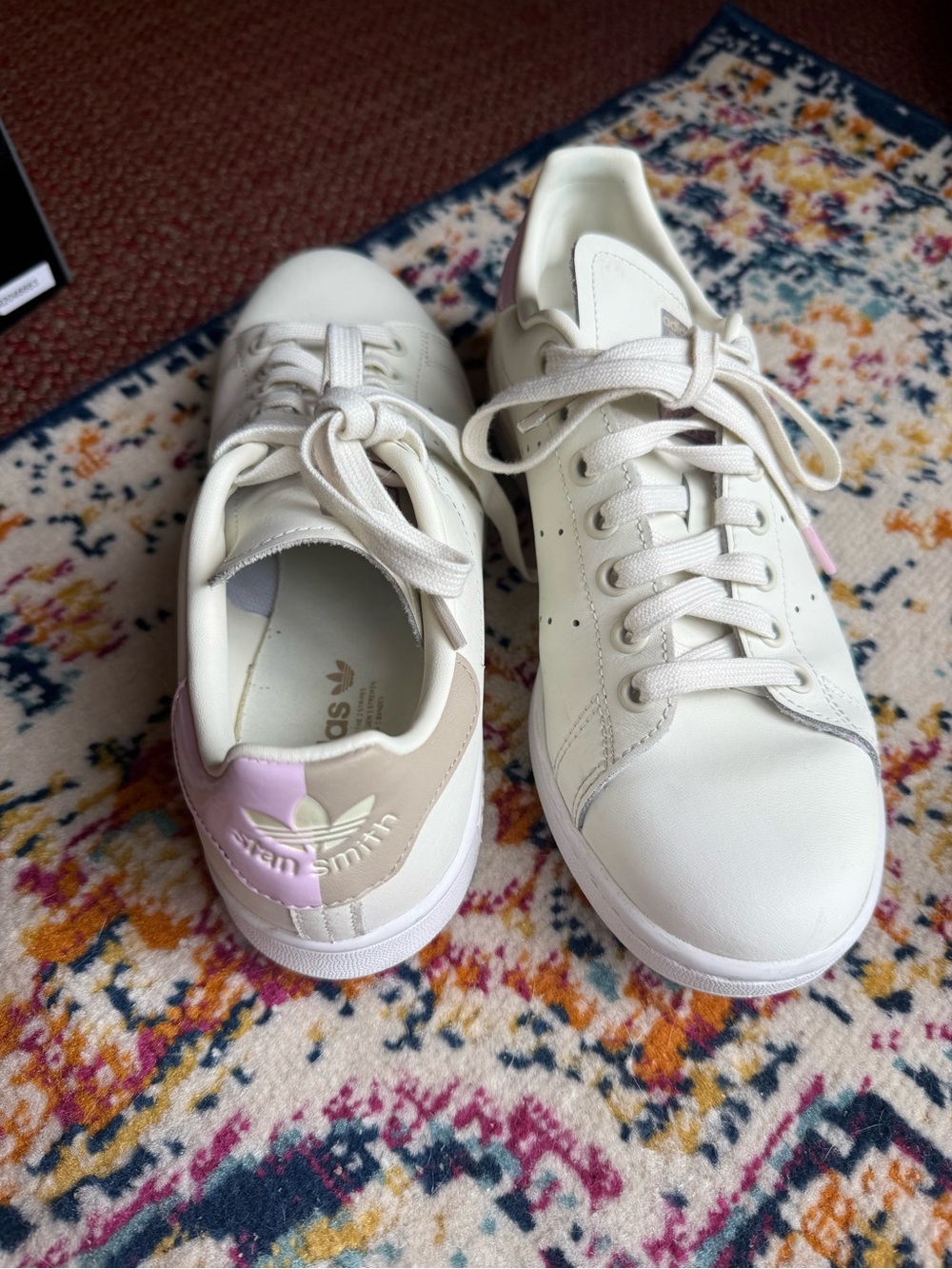 adidas Stan Smith womens Sneakers in Cream with Pink Heel Tabs - Picture 10 of 11